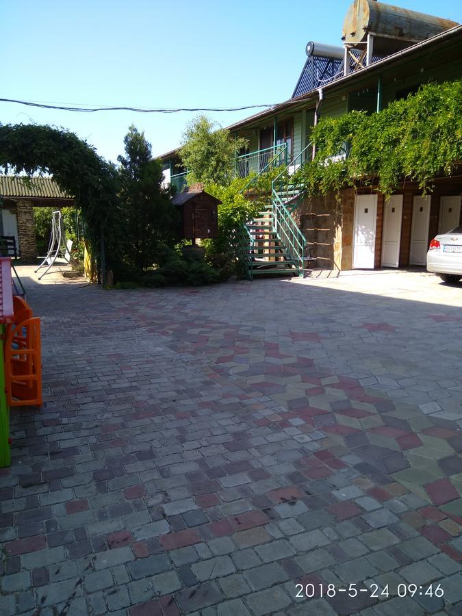 Джага-Джага Zaliznyy Port Ngoại thất bức ảnh
