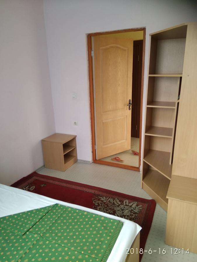 Джага-Джага Zaliznyy Port Ngoại thất bức ảnh